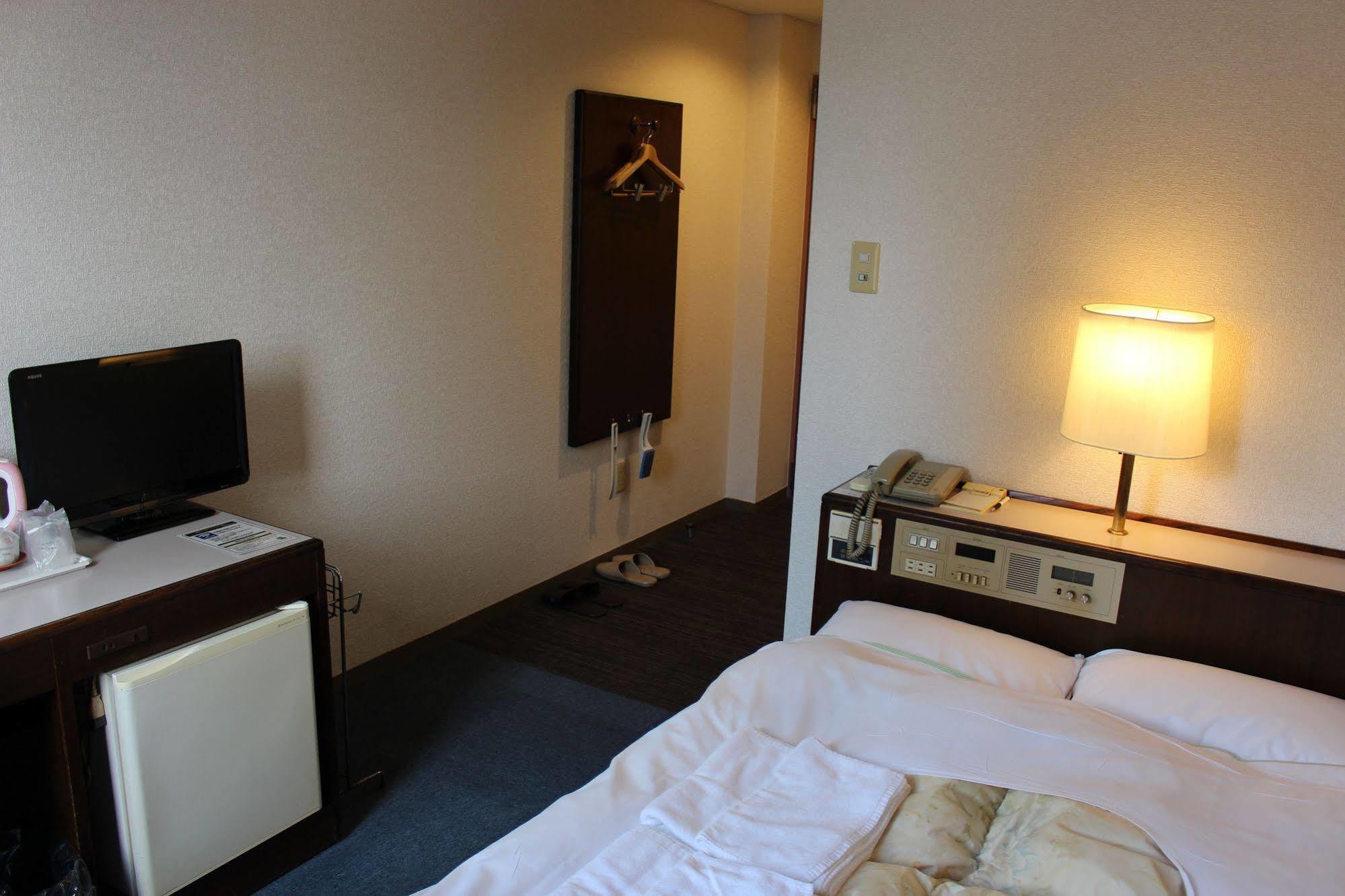 Hotel Higashihiroshima Hills Saijo Exteriör bild